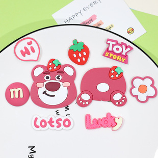 LOTSO клубничный Медведь ПВХ мягкий клей клубничный медведь приклад пукающий Аксессуары Для водительских прав игрушка Автомобильный стул спинка крючок мультяшная наклейка