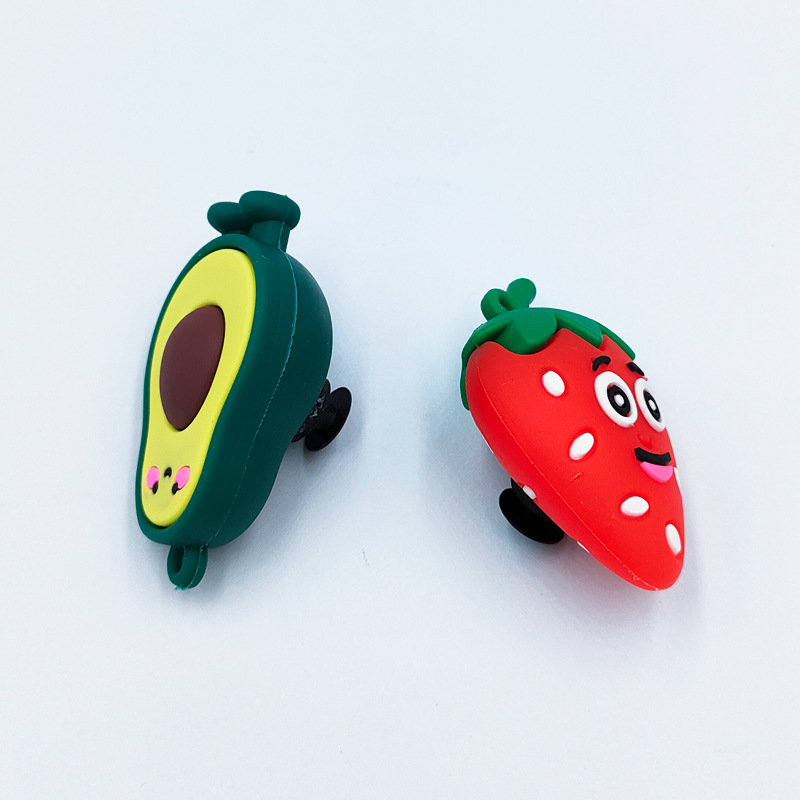 Wholesale Cartoon Three-dimensional Fruit Avocado Strawberry Shoes Buckles Nihaojewelry display picture 7