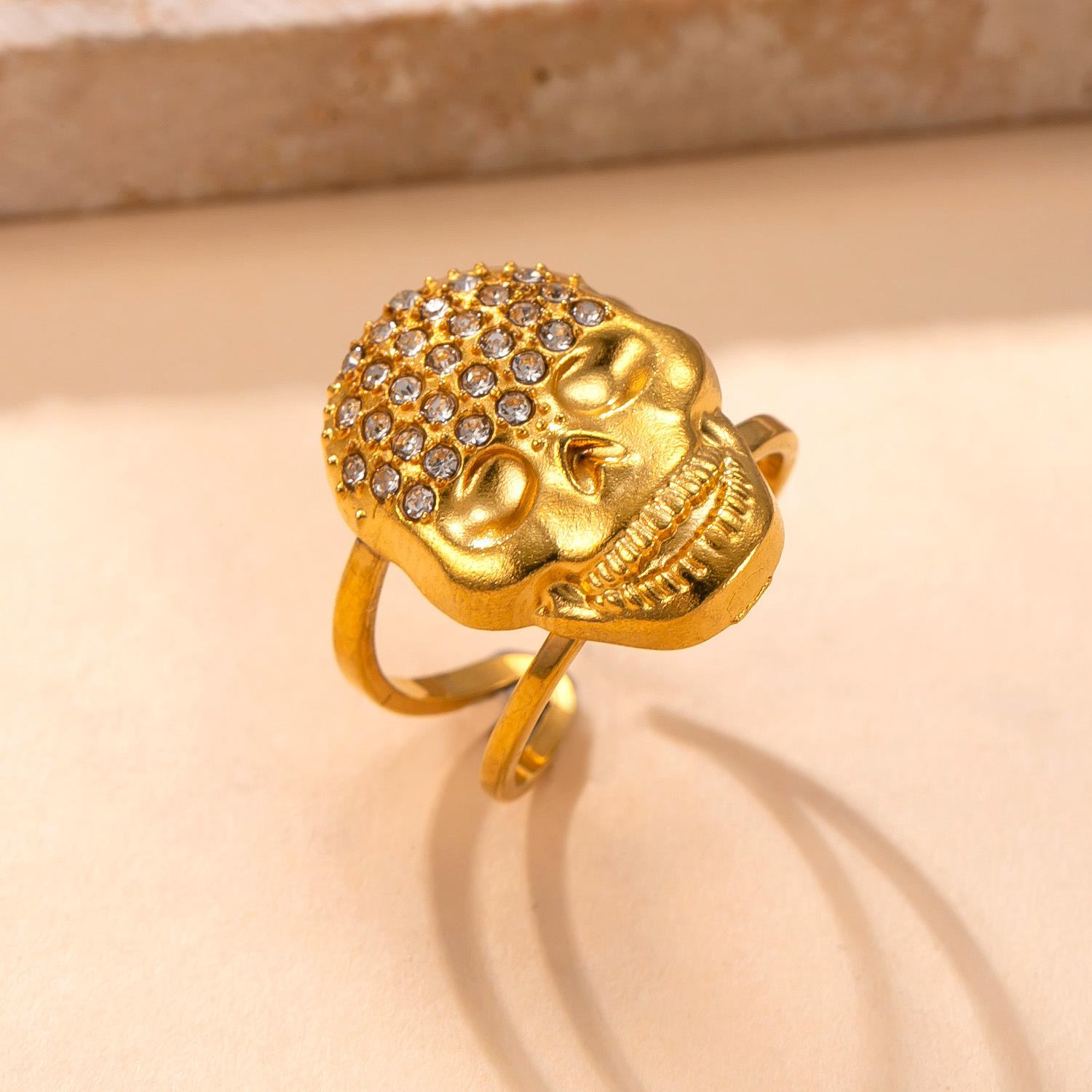 Anillo de acero inoxidable explosivo transfronterizo anillo de apertura de calavera de diamantes hidráulicos anillo de calle retro chapado en oro de 18k image 4