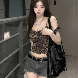 天猫抖音质量豹纹甜辣妹性感吊带夏季纯欲修身设计感短款上衣外穿