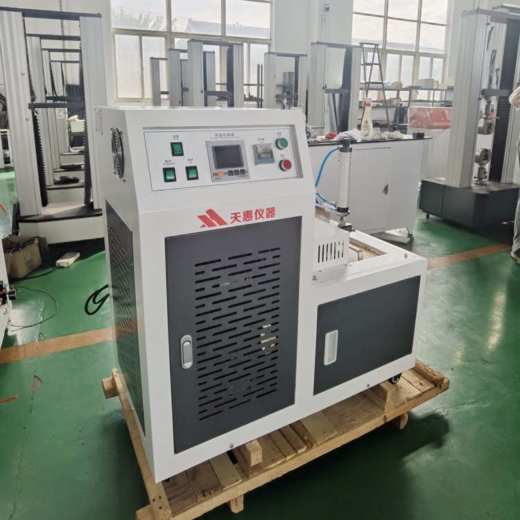 橡胶低温脆性试验机_副本