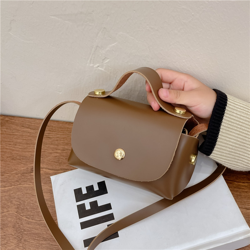 Korean Fashion Children's Bag Fashionable Retro Girl Crossbody Shoulder Bag Simple Mini Baby Coin Purse Bag