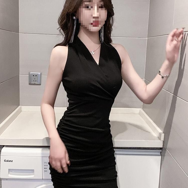 Sexy and Stylish Sleeveless Dress for Nightclubs, Women's Nightclub Outfit, Tight-Fitting, Waist-Cinching, Ruched, Bodycon Dress for Summer Sexy and Stylish Sleeveless Dress for Nightclubs, Women's Nightclub Outfit, Tight-Fitting, Waist-Cinching, Ruched, Bodycon Dress for Summer