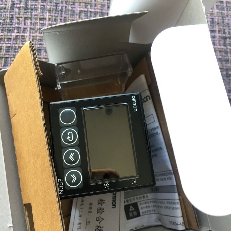 Temperature control meter E5CN-R2MT/Q2MT/Q2T/R2T/R2MTC/Q2MTC/-500 R2TC/Q2TC C2TC Temperature control meter E5CN-R2MT/Q2MT/Q2T/R2T/R2MTC/Q2MTC/-500 R2TC/Q2TC C2TC