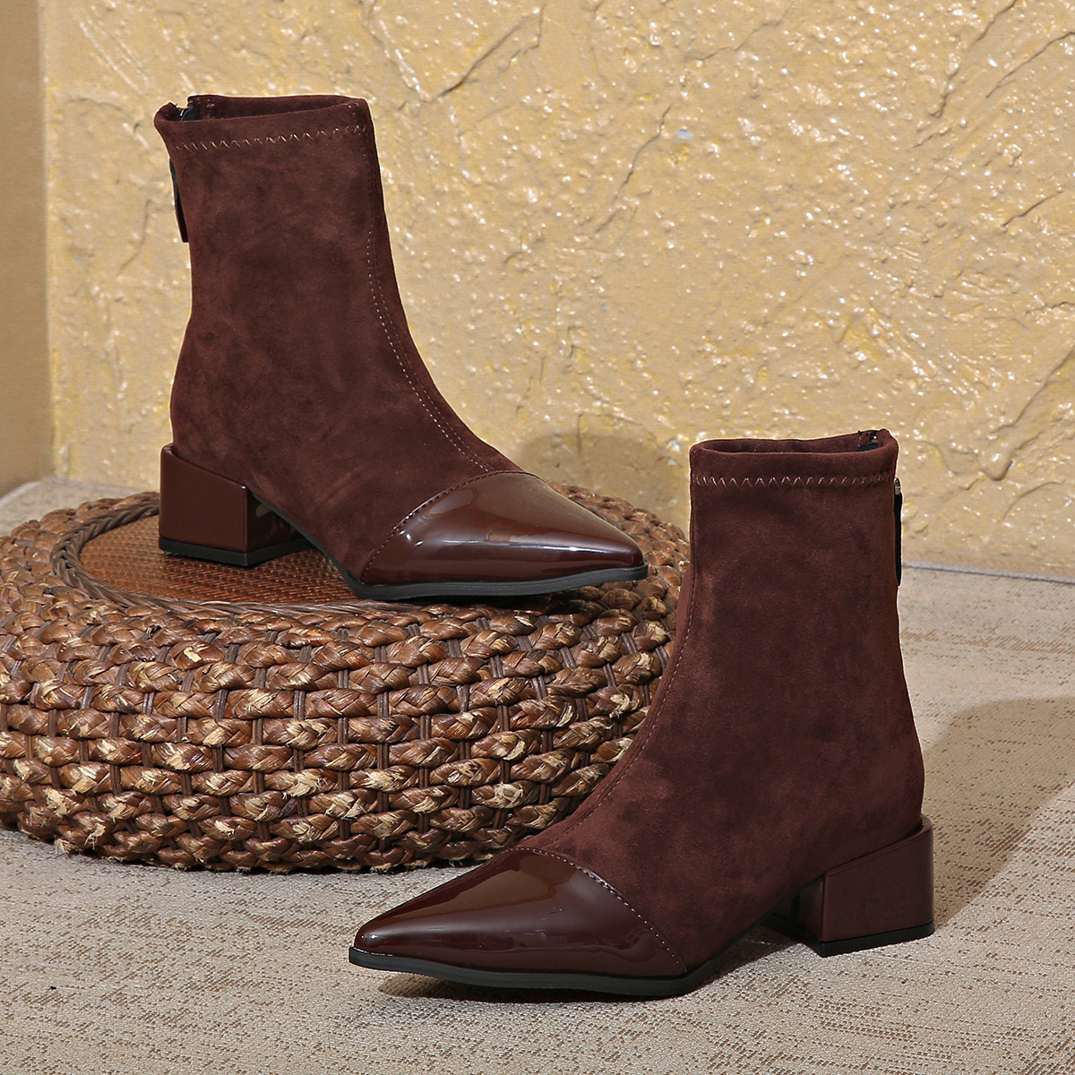 Gevoerde winter enkelboots voor dames met rits en hak_voghion.com