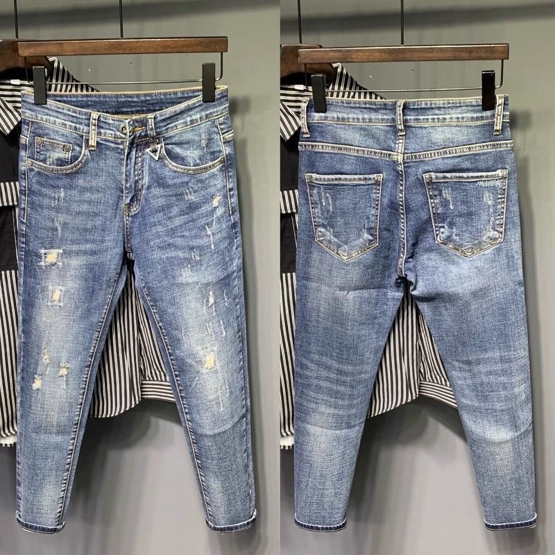 Cropped Ripped Jeans Men's Summer New Arrival Korean Style Slim-Fit Trendy light blue Casual Pants Cropped Ripped Jeans Men's Summer New Arrival Korean Style Slim-Fit Trendy light blue Casual Pants