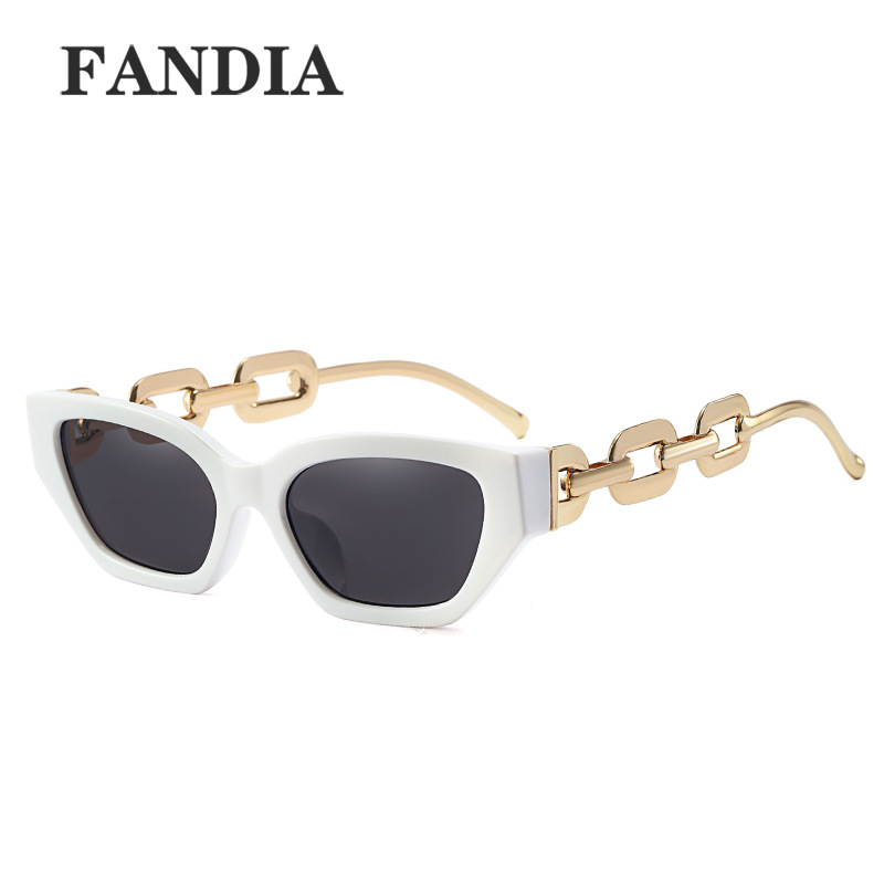 95307 europeo y americano transfronterizo nueva moda pequeño marco gafas de sol personalizada cadena de metal pierna moda sol-prueba gafas de sol