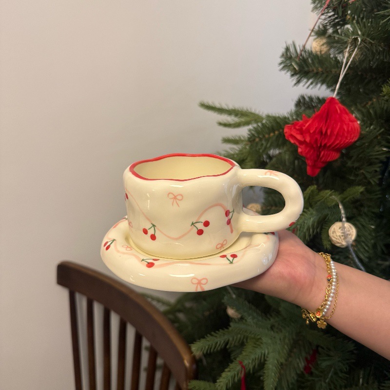 Ins estilo coreano mano irregular cerámica tazas de café y platos pintados a mano gordo tazas y platos ventas transfronterizas