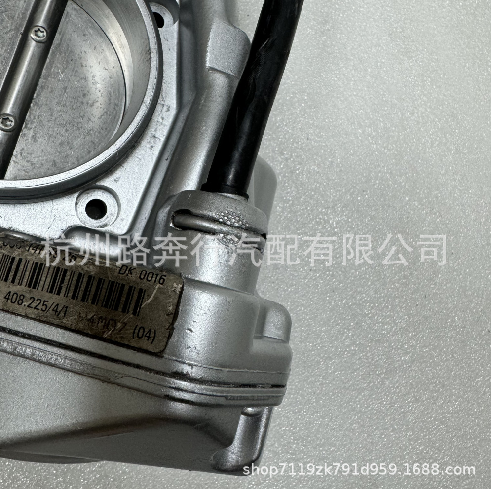 0001414925 Is Suitable for Mercedes-Benz W140 Engine Throttle Assembly 000 141 4925