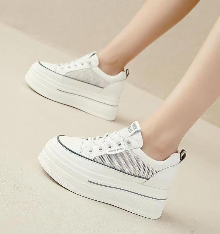 Zapatos de mujer con suela suave no cansada pie muffin con suela gruesa alta primavera y otoño zapatos blancos pequeños zapatos de mujer versátiles zapatos de mujer lujosos de alta calidad