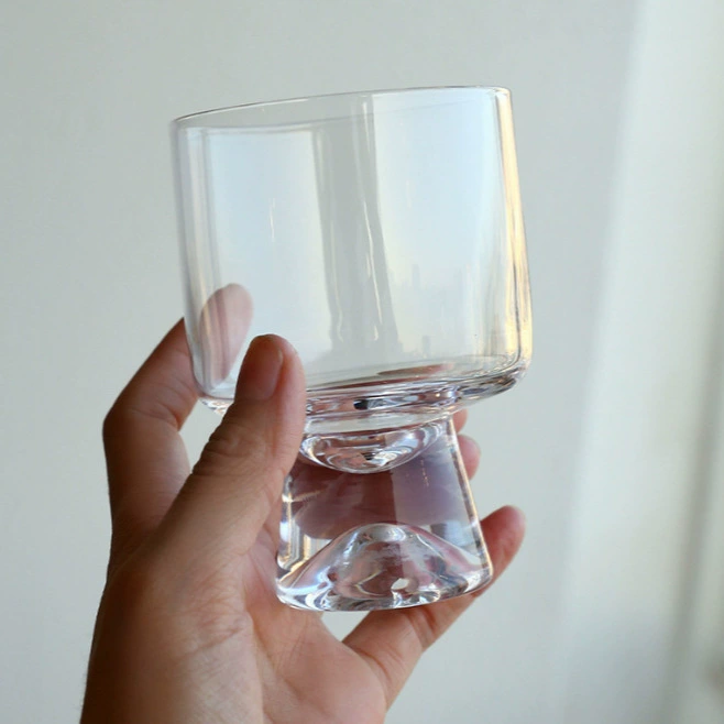 Wind стеклянные чашки высокого винного стакана фруктовый сок кривая творческая десертная чашка кофейная чашка diy мороженое цветная чашка