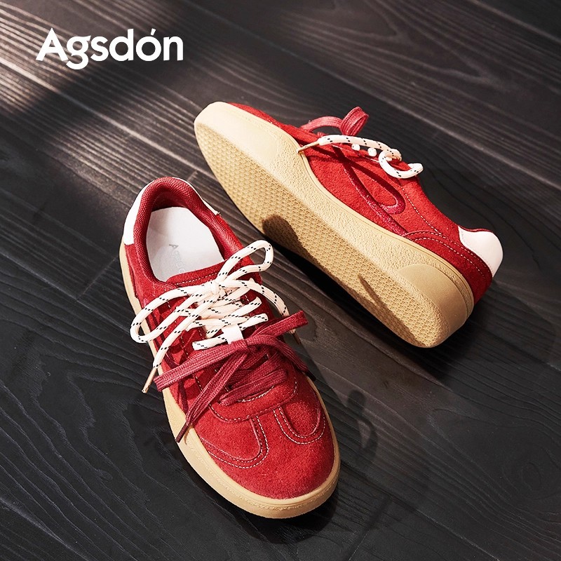 Zapatos de entrenamiento alemán rojos de la antigua mujer 2026 nuevo ballet de primavera con suela gruesa retro bordado zapatos de skate casuales