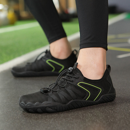 Indoor fitness yoga shoes, sports anti-slip jump rope, dance-specific soft soles, shock absorption, silent women's dance barefoot barefoot.