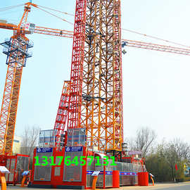 山东鸿达施工电梯 载重2吨人货电梯 双笼施工起重机 客货电梯