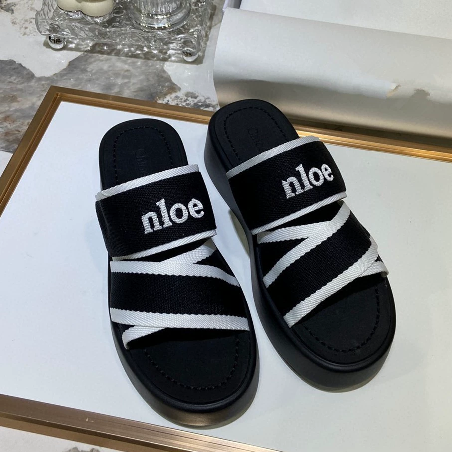 Slippers, summer piercing with letters, beach footwear platform, (Cross-border trading), European style, plus size, with embroidery