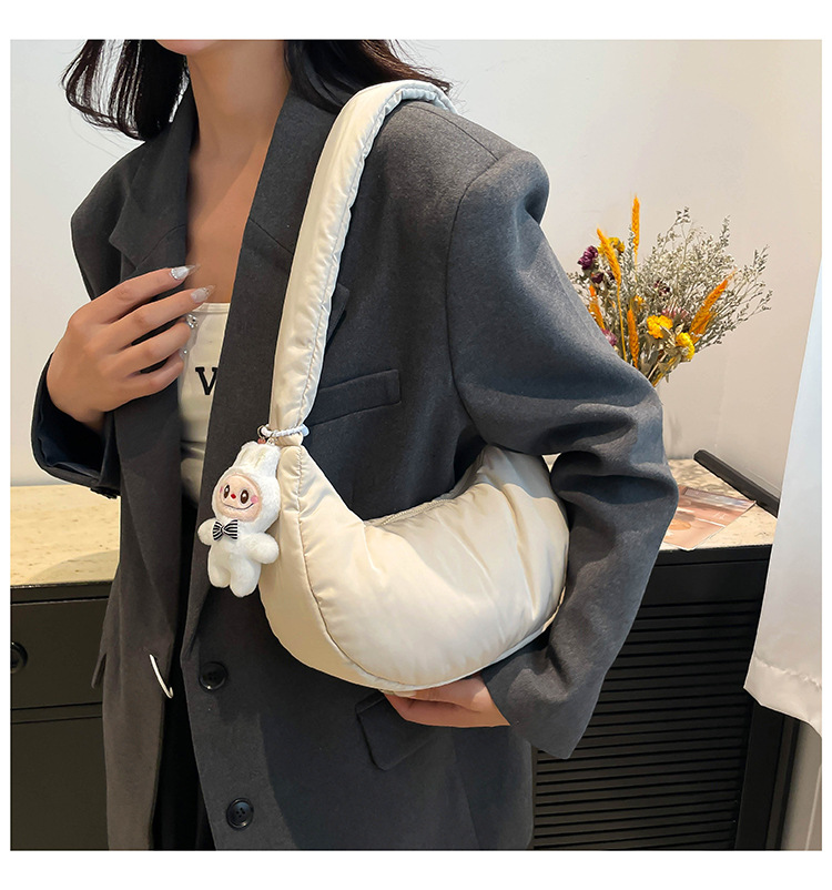 165g Weight Polyester Cotton Lining Material Sewing Thread Fashion Element Zipper Closure Type Single Shoulder Strap Strap Type Crossbody Bag Bags Type Daily, Street Occasion Nylon Material Solid Color Pattern All Seasons Season Women's Gender Basic, Classic Style Style Dumpling Shape Shape Medium Size Women's Medium Nylon Solid Color Basic Classic Style Sewing Thread Dumpling Shape Zipper Crossbody Bag 21