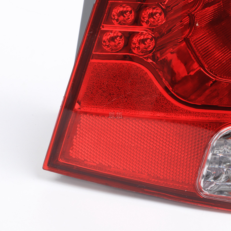 Suitable for Kia Freddy taillight assembly 09101112 new and old Freddy rear taillight brake lampshade 1316