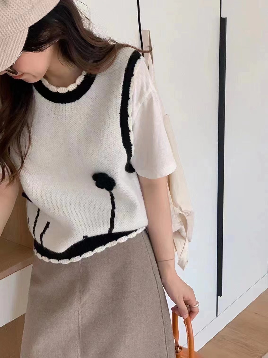 24 invierno Puyuan solo flor tridimensional de moda chaleco de punto de moda pequeño image 5