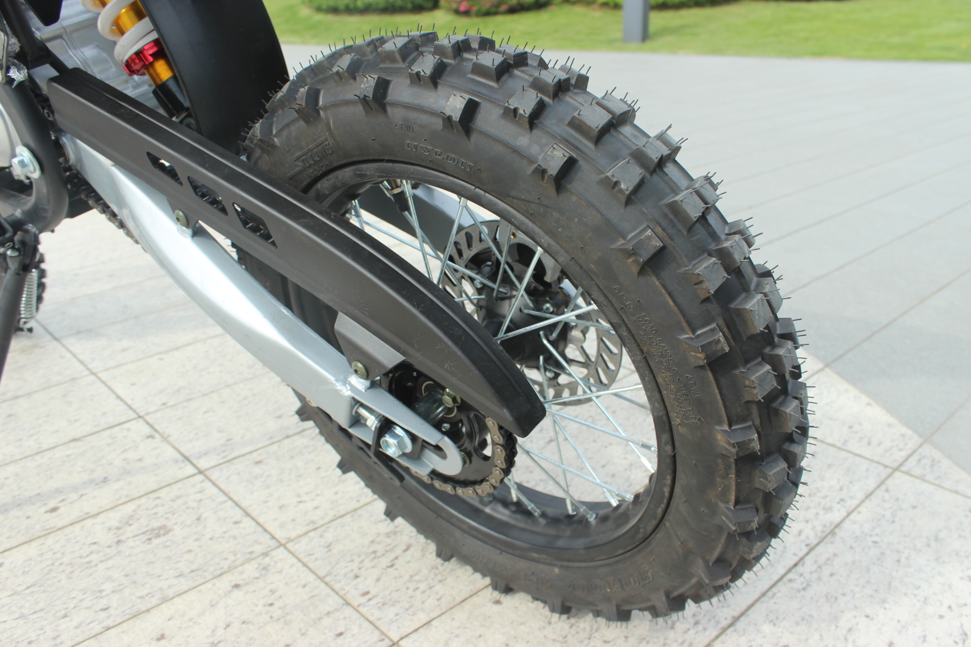 Brand New Off-Road Motorcycle, Mountain Dirt Bike with Reinforced Frame, Professional Motorcycle, 125Cc All-Terrain Motorcycle