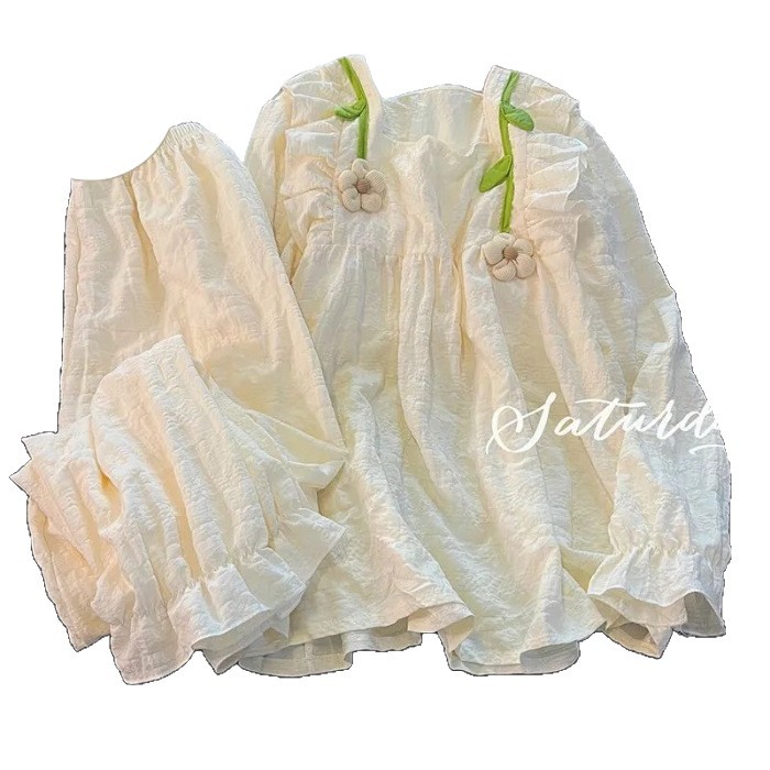 Pijamas de Manga Larga para Otoño e Invierno con Relleno en el Pecho para Mujer, Estilo Coreano 2025, Lindo Traje con Flores Pequeñas, Ropa de Dormir para Estudiantes