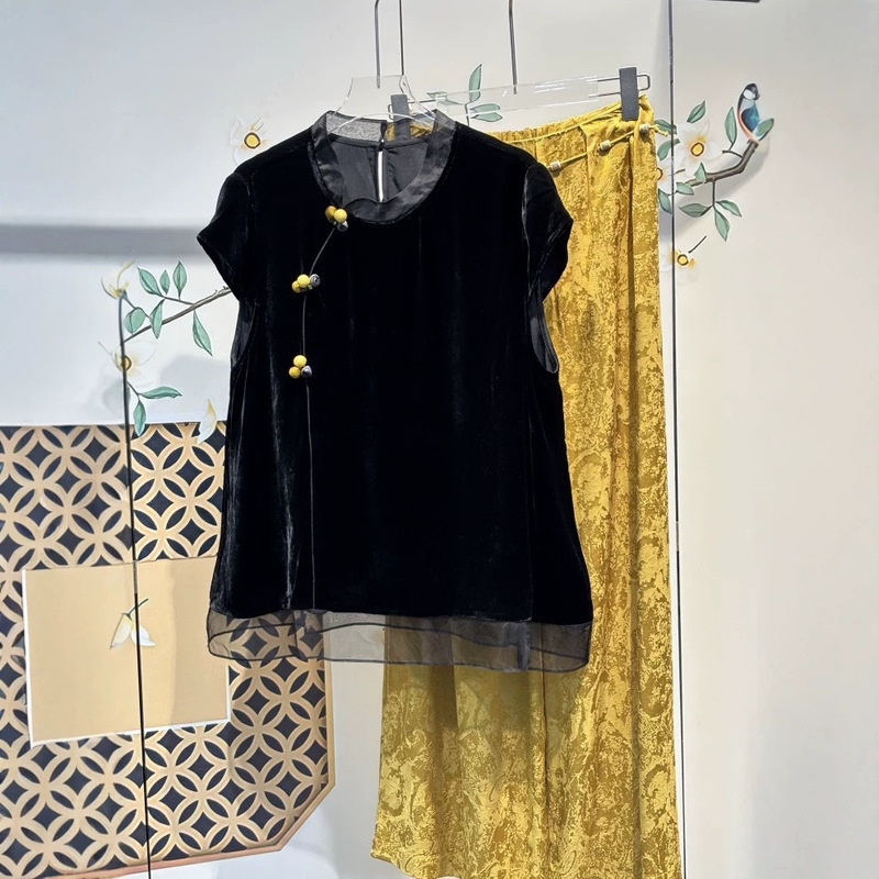 New Chinese-Style Silk Velvet Top for Women, 2026 Summer New Model, Improved Stand Collar, Diagonal Placket, Elegant Shirt