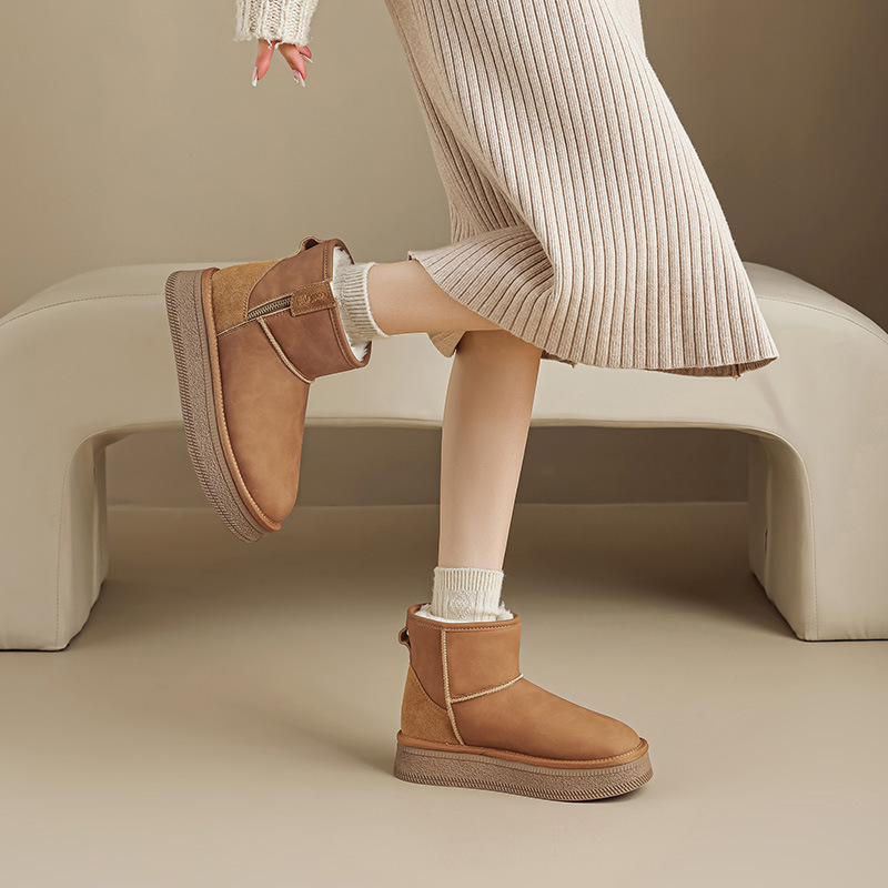 Botas de nieve de Augu Lion para mujeres 2025, nuevos zapatos de algodón al aire libre de invierno con suela gruesa con un pie en botas de lana.