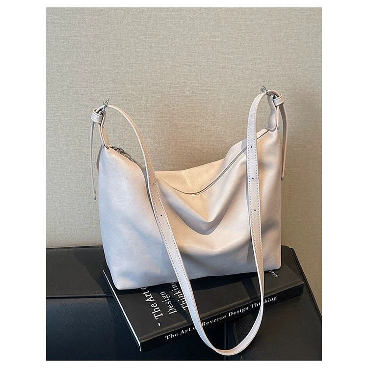 (Cross-border trading), capacious one-shoulder bag, shoulder bag