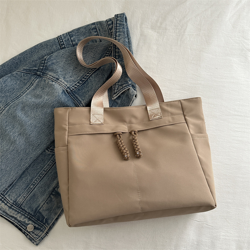 2024 nuevo bolso de tela de gran capacidad para mujeres extranjeras bolso de lona de moda red de nicho de alta calidad bolso de hombro