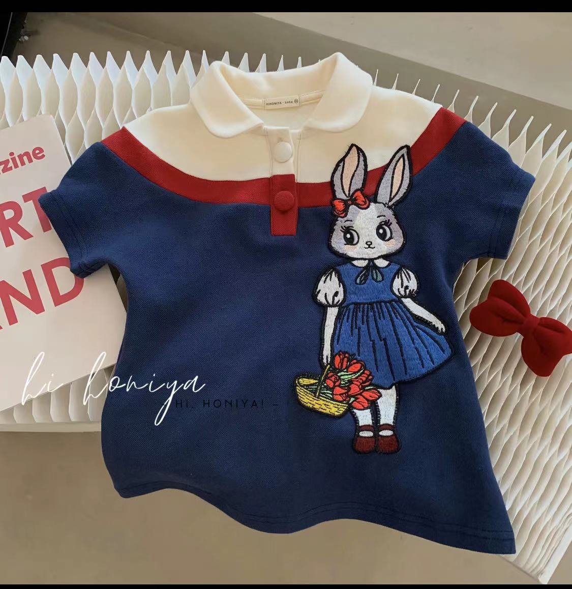 Nuevo conejo ropa de padre-hijo ropa de verano un tres-boca cuatro boca madre-niño camiseta madre-hijo Vestido de polo de gama alta para mujer