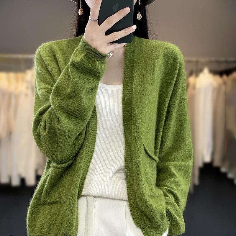 Women's Slimming Cardigan New Spring and Autumn Sweater Loose Knitted Sweater All-match Pocket Elegant Thin Top V-neck Solid Color
