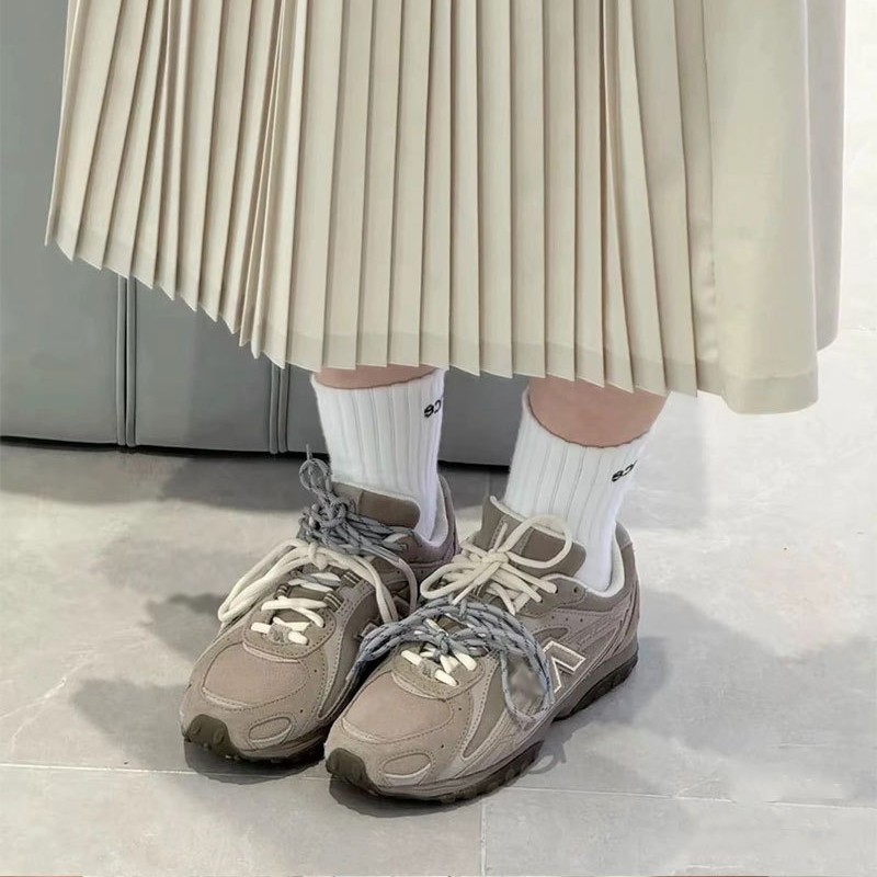 [Pu'Erh Pure Original] Zhang Yuanying's Same Style Nb U204L Men's and Women's Ballet Retro Thin-Soled Shoes Miu Series Moral Training Shoes