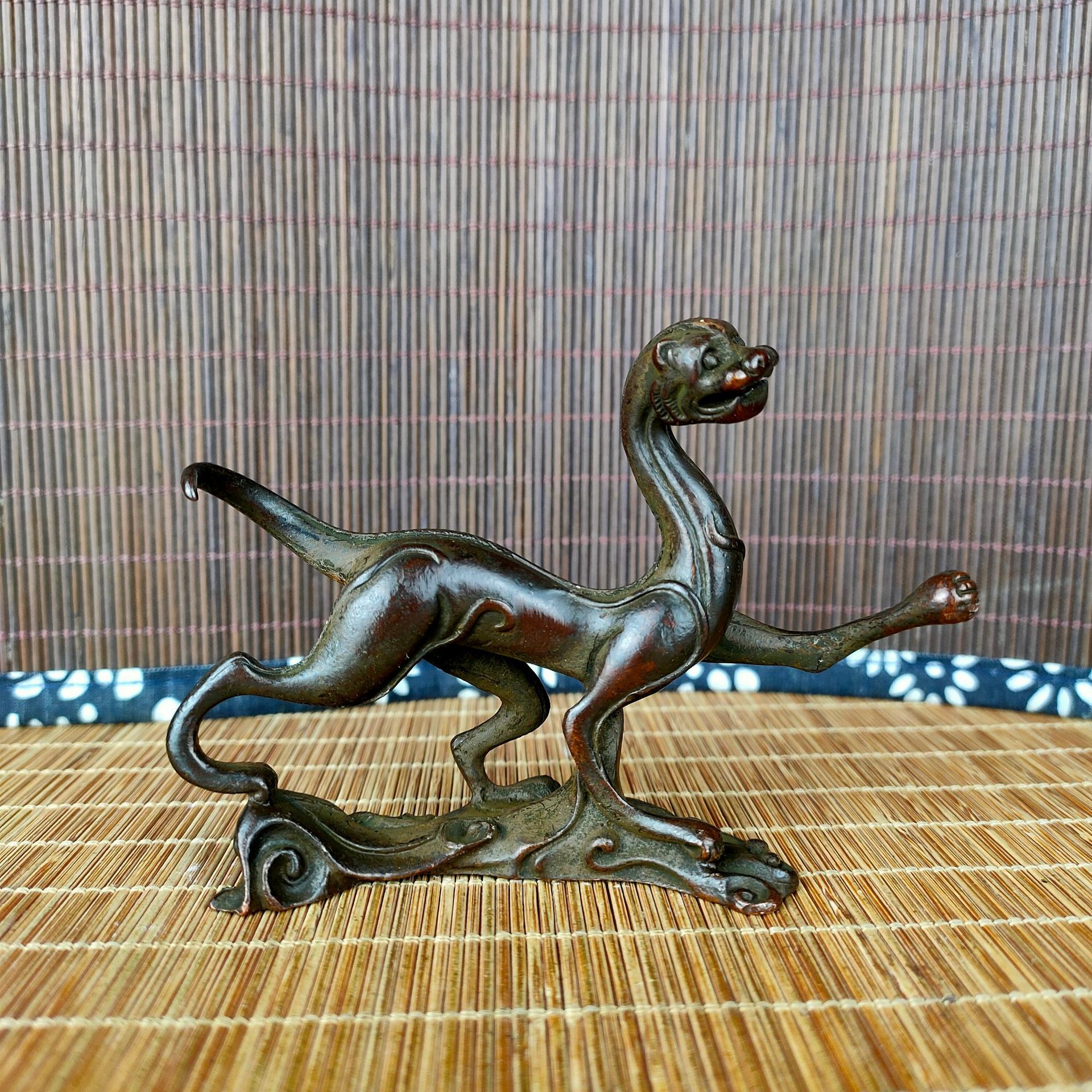 旧模造四大獣置物レトロ青龍白虎朱雀玄武文游书斎デスクトップ展示プレゼント