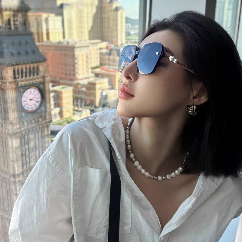 直播同款小香轻奢太阳眼镜女网红珍珠山茶花素颜镜高级感偏光墨镜|undefined