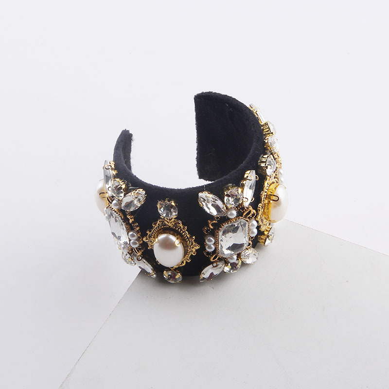 New Fashion Baroque Diamond Pearl Gemstone Bracelet display picture 5