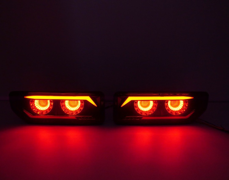 Suitable for Suzuki 19-24 Jimny Rear Bumper Light Brake Light Flowing Water Turn Signal Tail Light