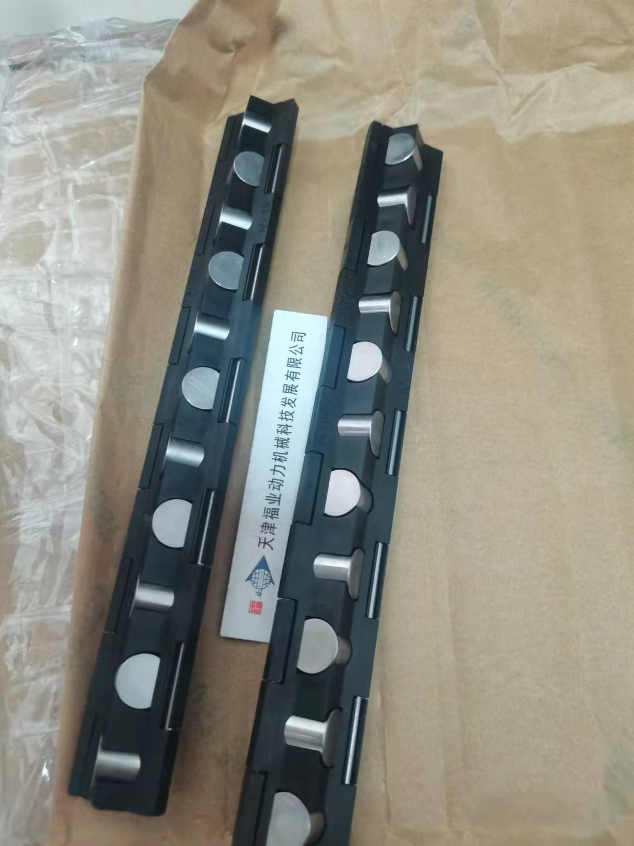 施耐博格直线导轨R12-800交叉滚子保持架AC12*22,Schneeberger