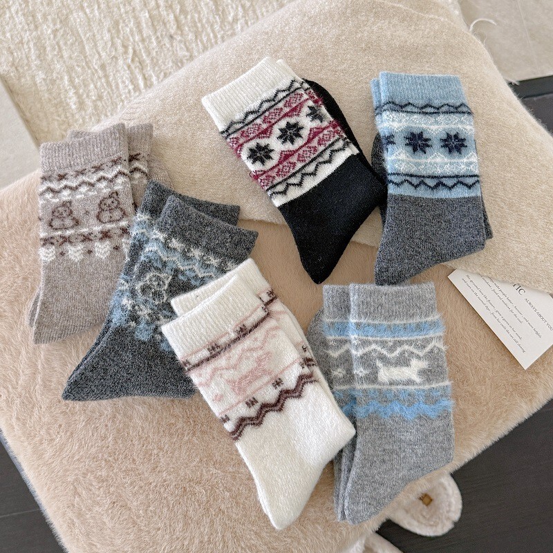 Autumn and Winter Fair Isle Cashmere Socks for Women, Japanese Style, Warm and Thick Mink Cashmere, Cute Snowman and Reindeer Mid-Calf Slouch Socks Autumn and Winter Fair Isle Cashmere Socks for Women, Japanese Style, Warm and Thick Mink Cashmere, Cute Snowman and Reindeer Mid-Calf Slouch Socks
