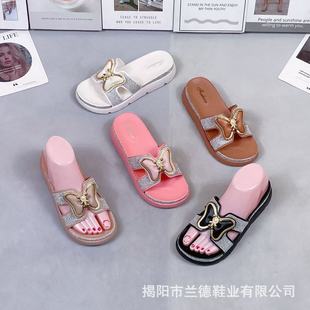 �m��2025��Ь��Ů�L�������eƽ����ЬŮ�ļ��⴩ɳ��Ь�r��һ����
