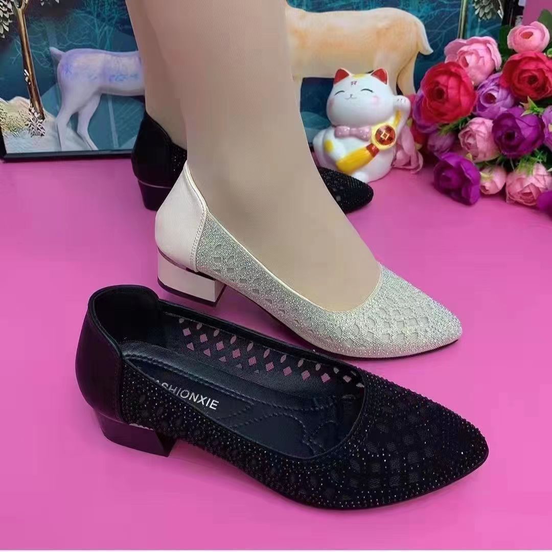 Zapatos de malla para mujer, estilo nuevo verano 2026, tacón medio grueso, transpirables, suela suave, cuero suave, antideslizantes, zapatos de mamá para pies anchos image 9