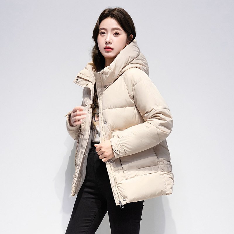 Ropa de invierno de algodón caliente para mujeres 2025 nuevo corto delgado suelto estudiante chaqueta de algodón chaqueta de algodón gruesa