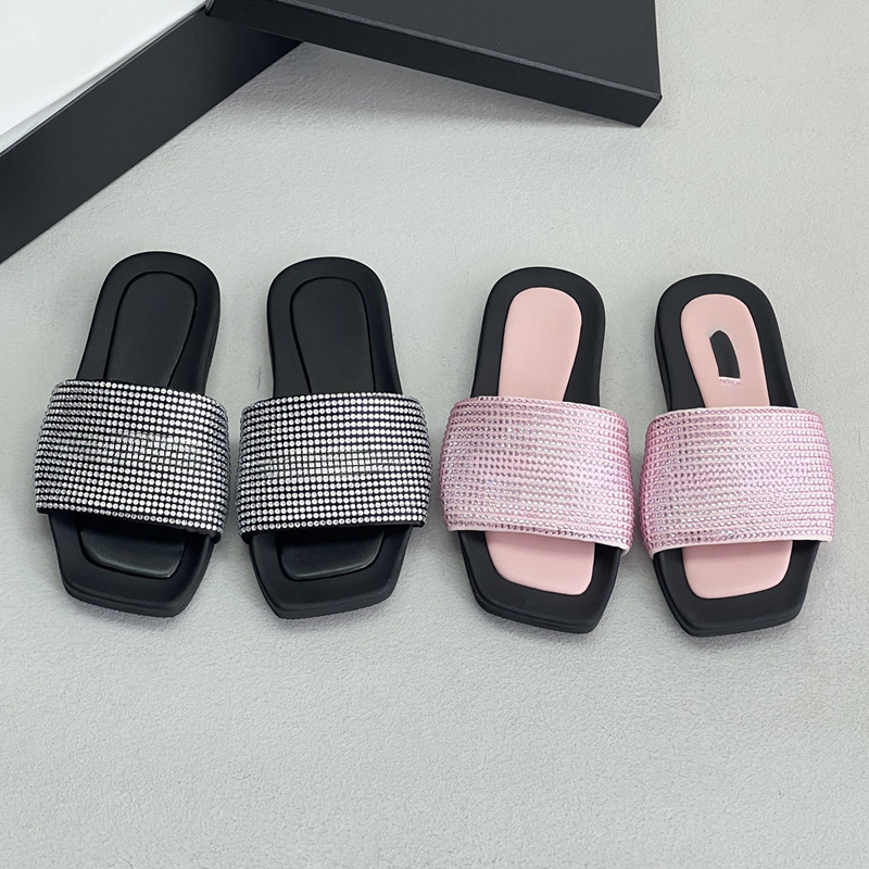 Dongguan Foreign Trade European and American Fashion Sandals, Square-Toed Flat Slippers with Sparkling Rhinestones, Pink Beach Shoes for Women Dongguan Foreign Trade European and American Fashion Sandals, Square-Toed Flat Slippers with Sparkling Rhinestones, Pink Beach Shoes for Women