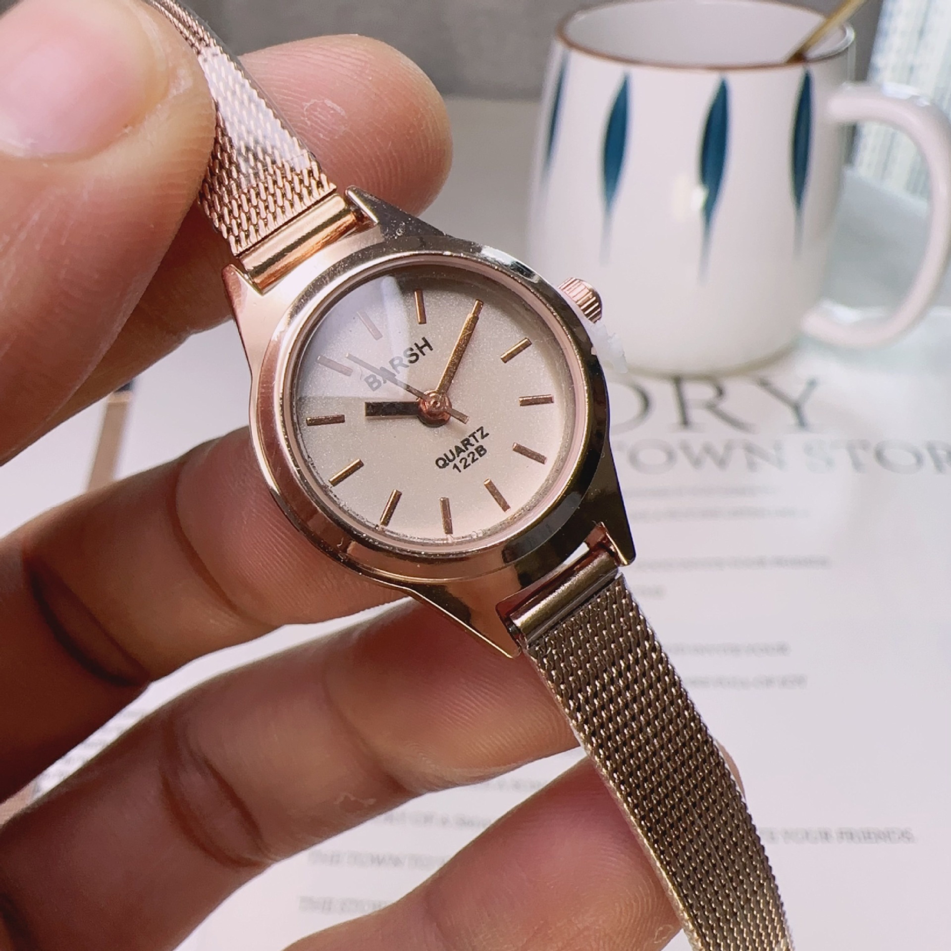Pointer Display Type Casual Solid Color Double Side Snaps Quartz Watch Women's Watches