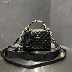港风包包女2025新款春夏时尚菱格手提包高级感小众单肩斜挎包包