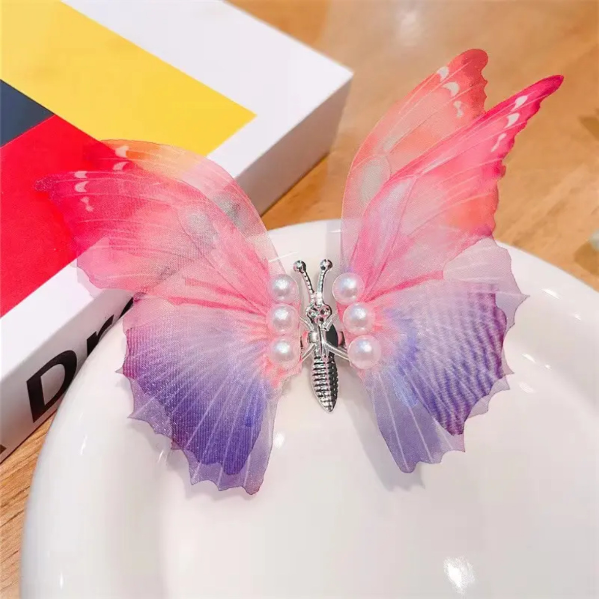 Daily, Date Occasion Women's Fairy Style Butterfly Plastic Hair Clip