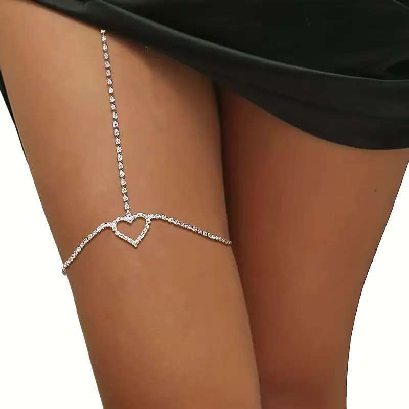 Geometric Full Diamond Double Heart Body Chain Exaggerated Style_voghion.com
