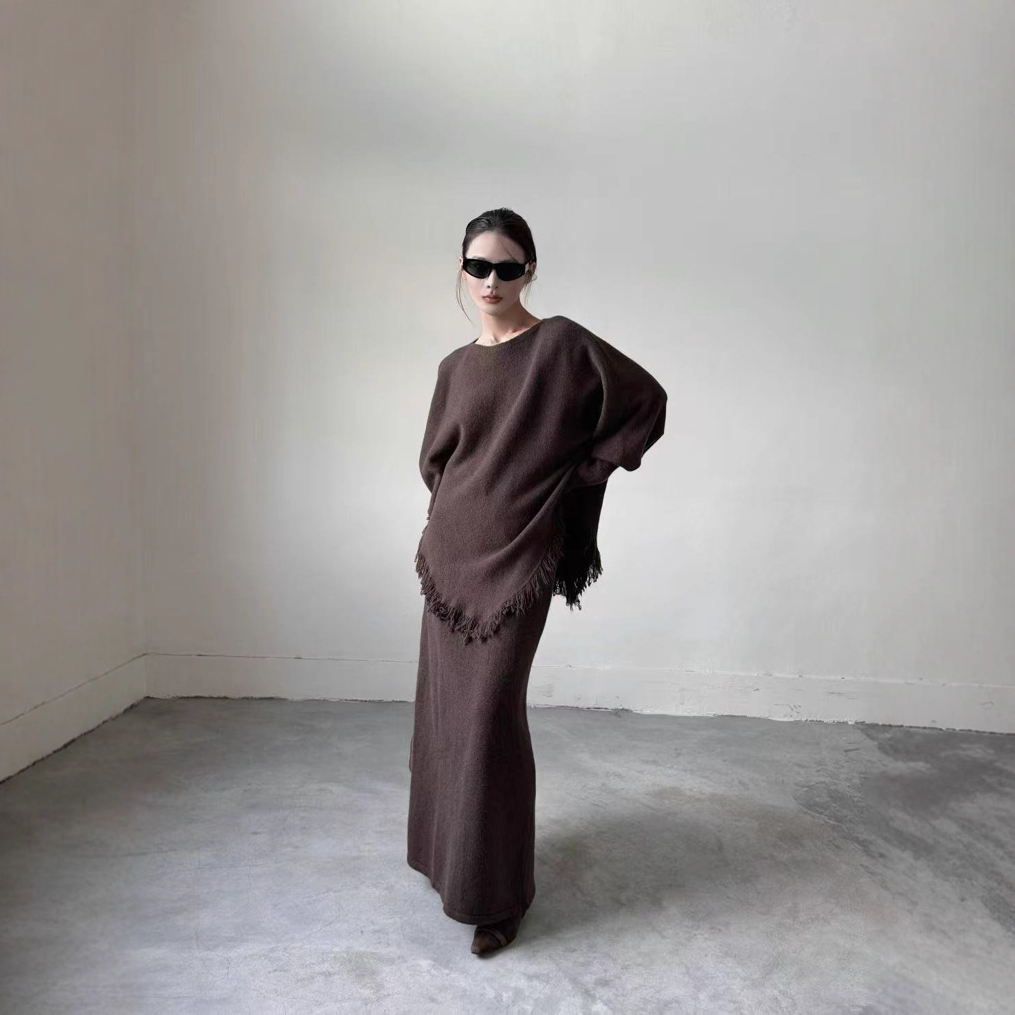 高级感套装秋冬时尚洋气针织流苏上衣高腰显瘦半身裙两件套女