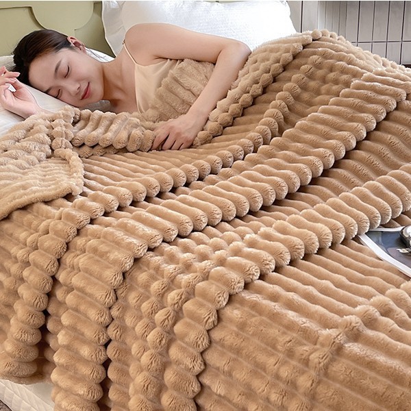 Otoño y invierno nuevo tipo de imitación de goma de seda espuma mantas sofá dormitorio coche de oficina de almuerzo dormitorio caliente