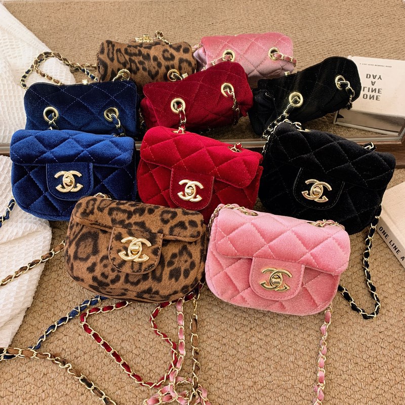 Girls' Bag with Small Chanel-Style Chain Crossbody, Versatile Fashion Quilted Leopard Print Velvet Children's Coin Purse