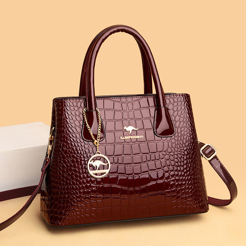 Women's  New Crossbody Bag Shoulder Bag Polished Leather Luminous Handbag Women's European and American One-Time Shipping