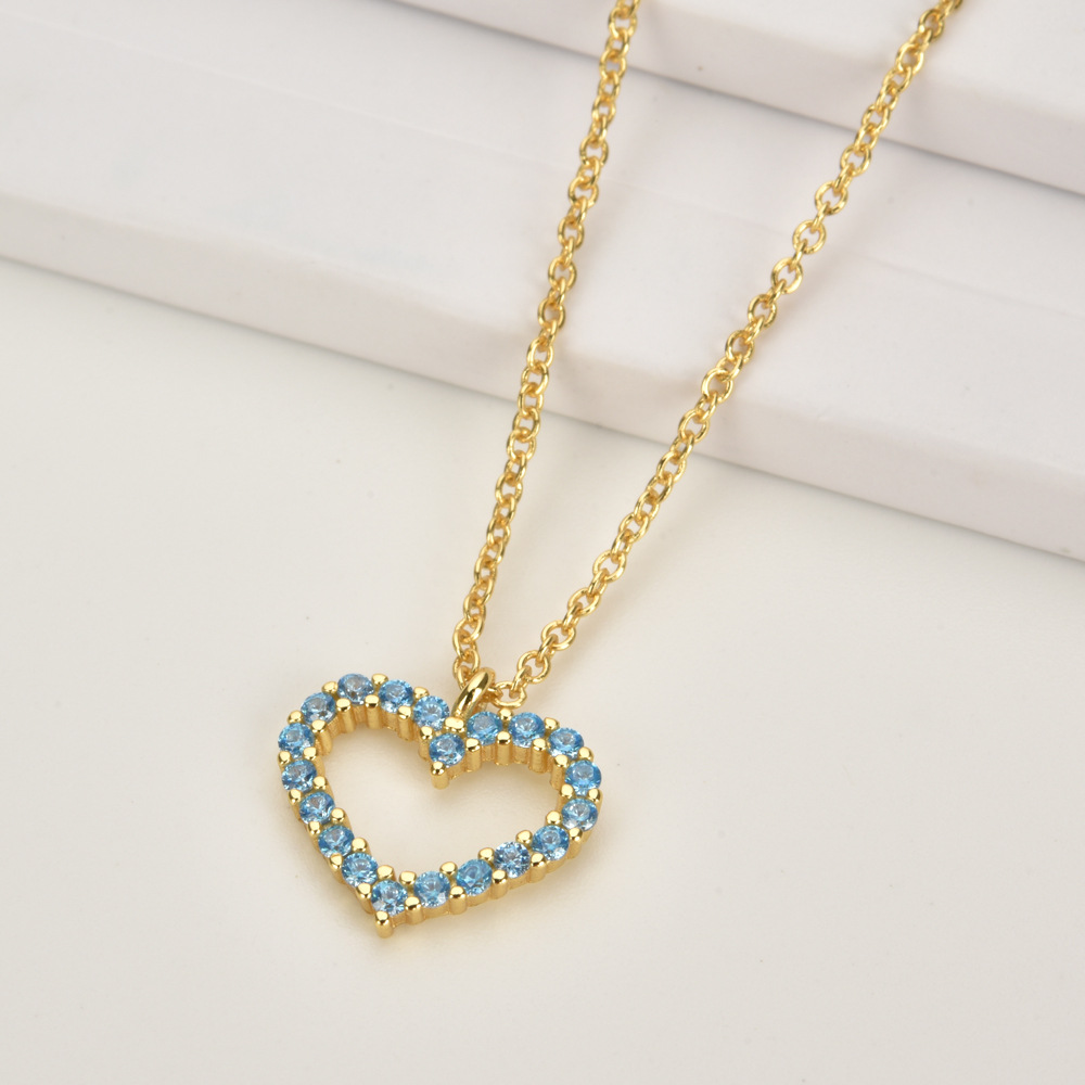 Heart Shape Pattern 925 Sterling Silver Zircon Heart Shape Pendant Necklace